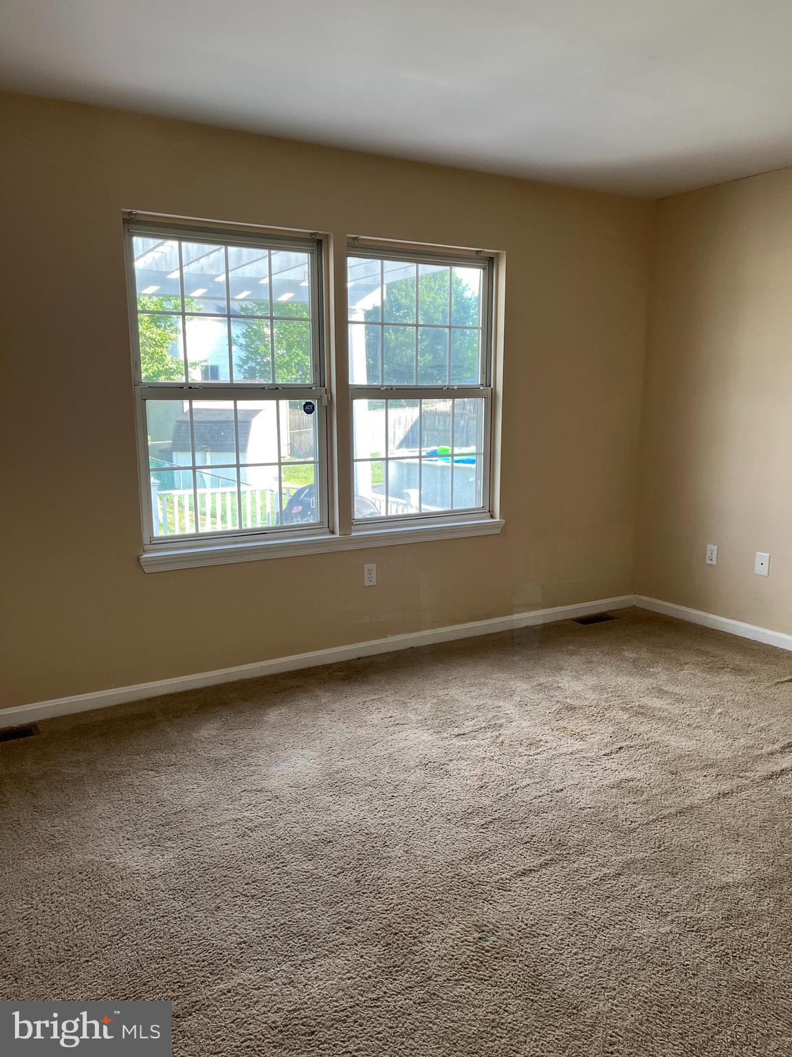 THOMSON ESTATES - Residential