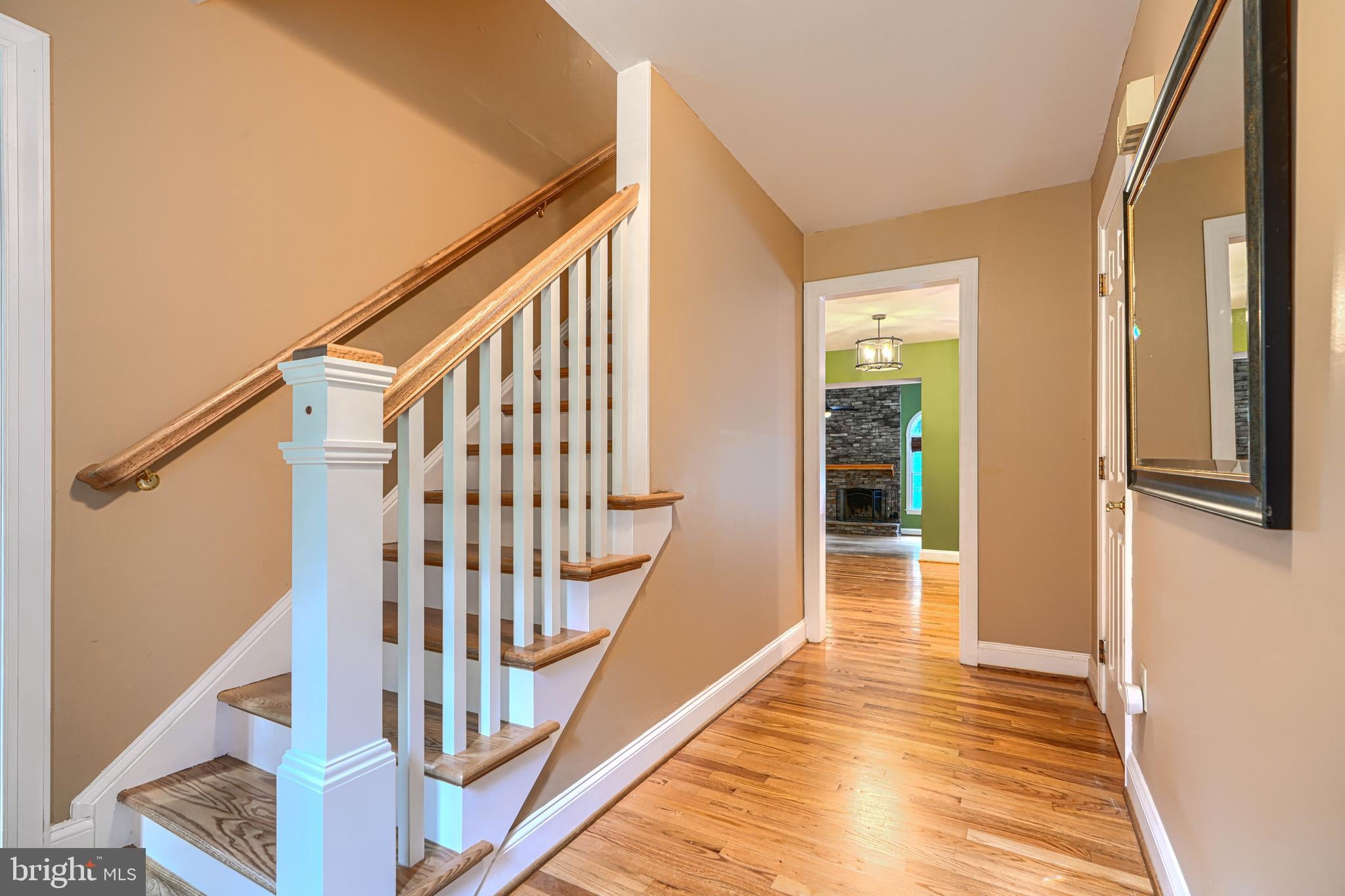 13908 FOXLAND ROAD