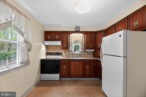 Tiny photo for 280 Sussex Avenue, SEWELL, NJ 08080 (MLS # NJGL2072252)
