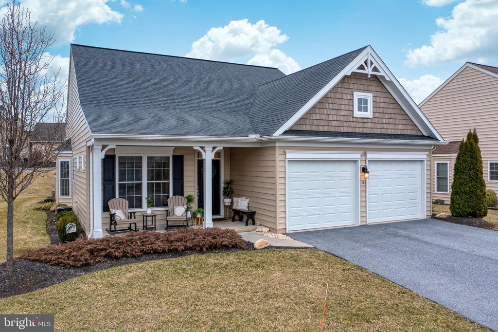 Photo of 11 WILDFLOWER CT, GORDONVILLE, PA 17529 (MLS # PALA2031666)