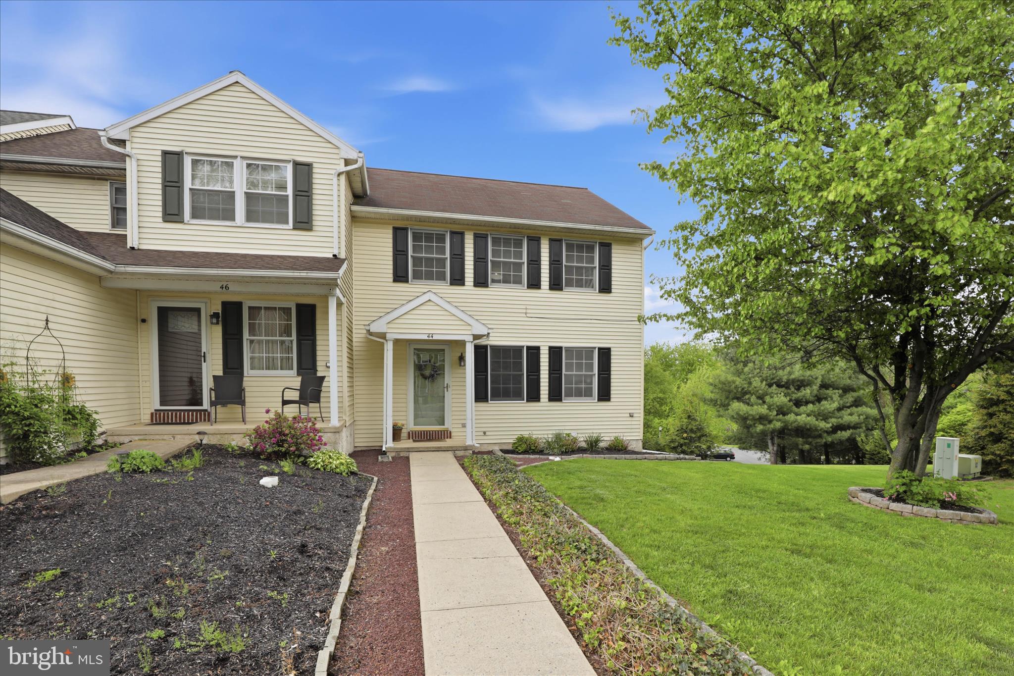 44 HIGHLAND COURT