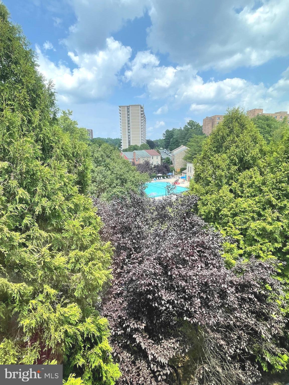 WESTLAKE PARK - Residential Lease