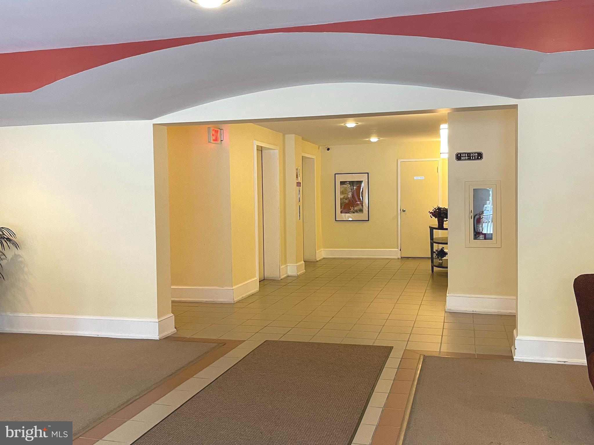 WESTLAKE PARK - Residential Lease