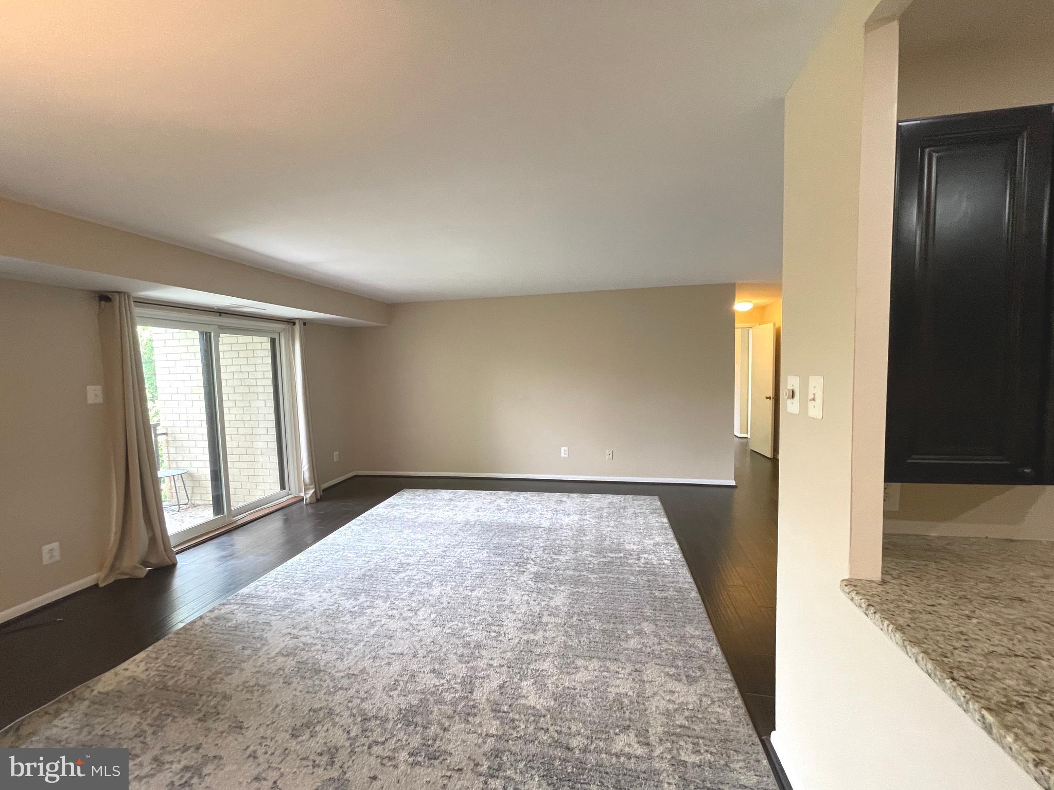 WESTLAKE PARK - Residential Lease