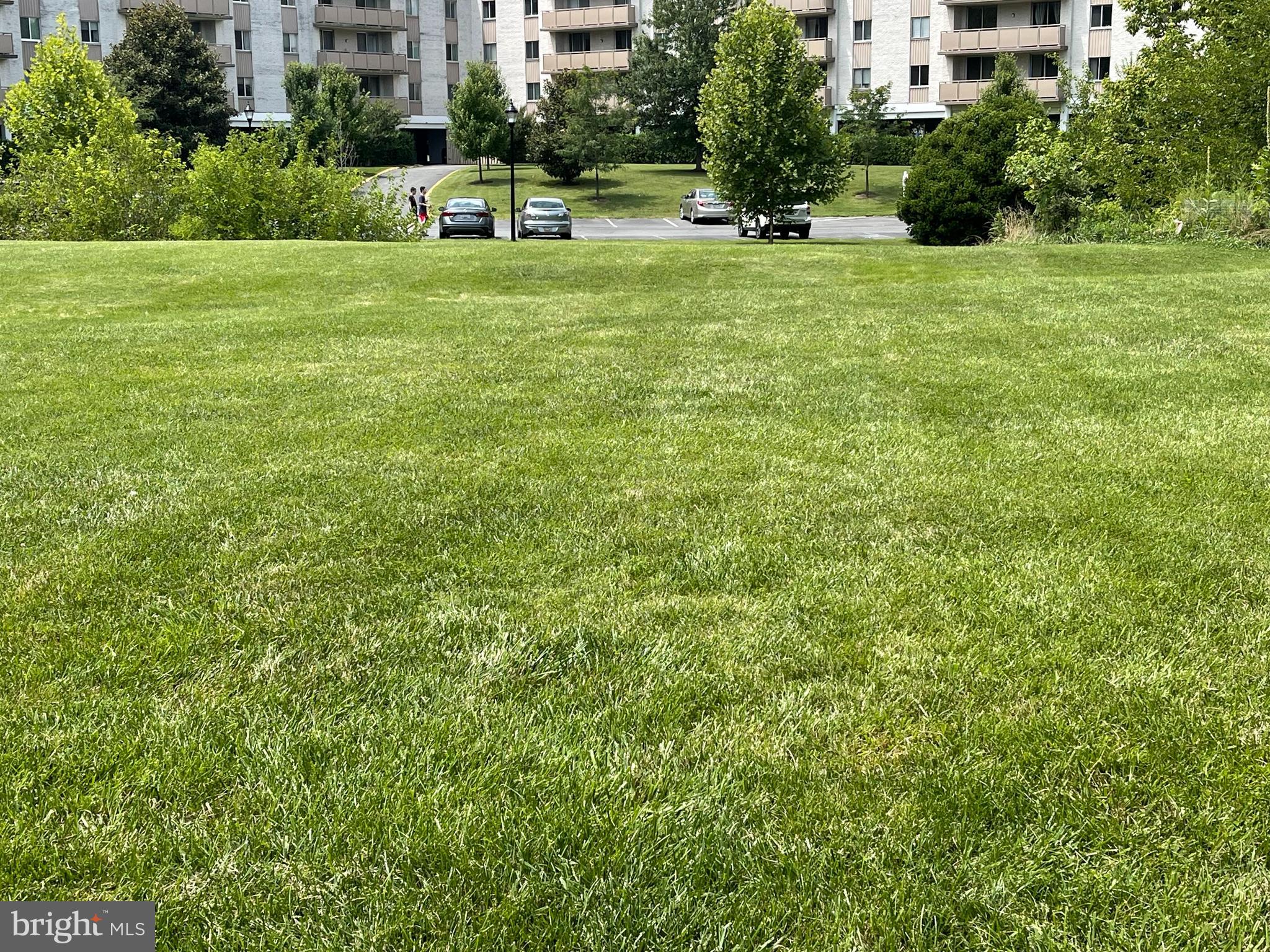 WESTLAKE PARK - Residential Lease