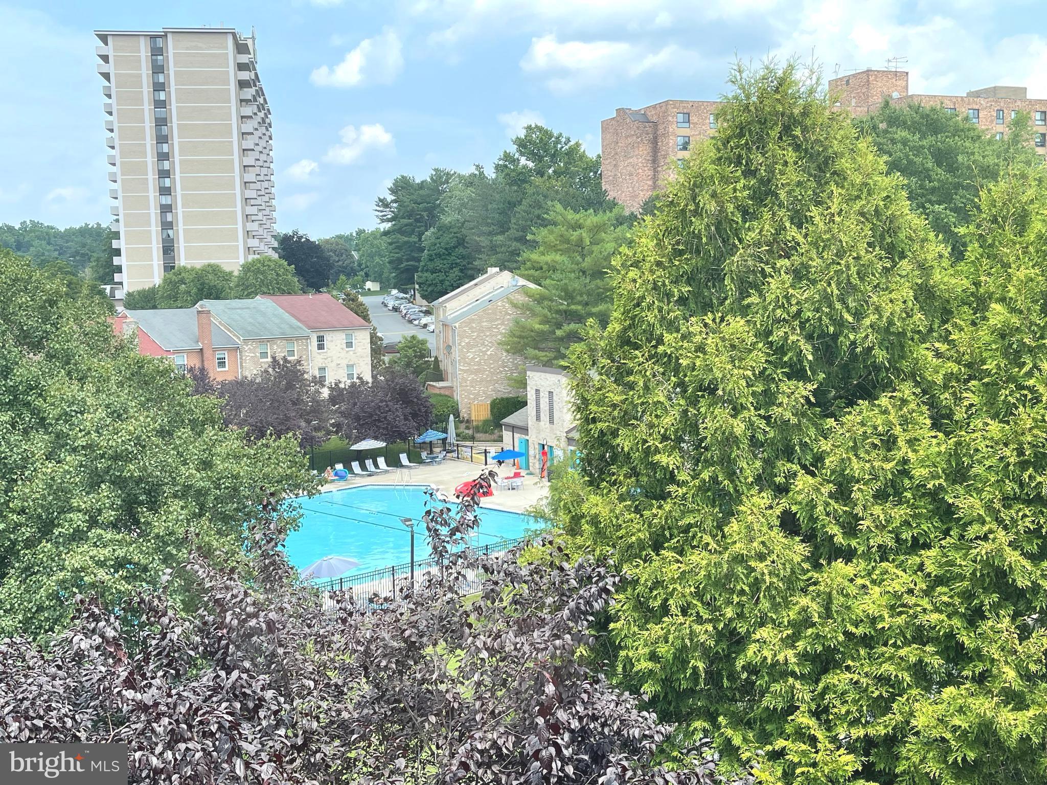 WESTLAKE PARK - Residential Lease