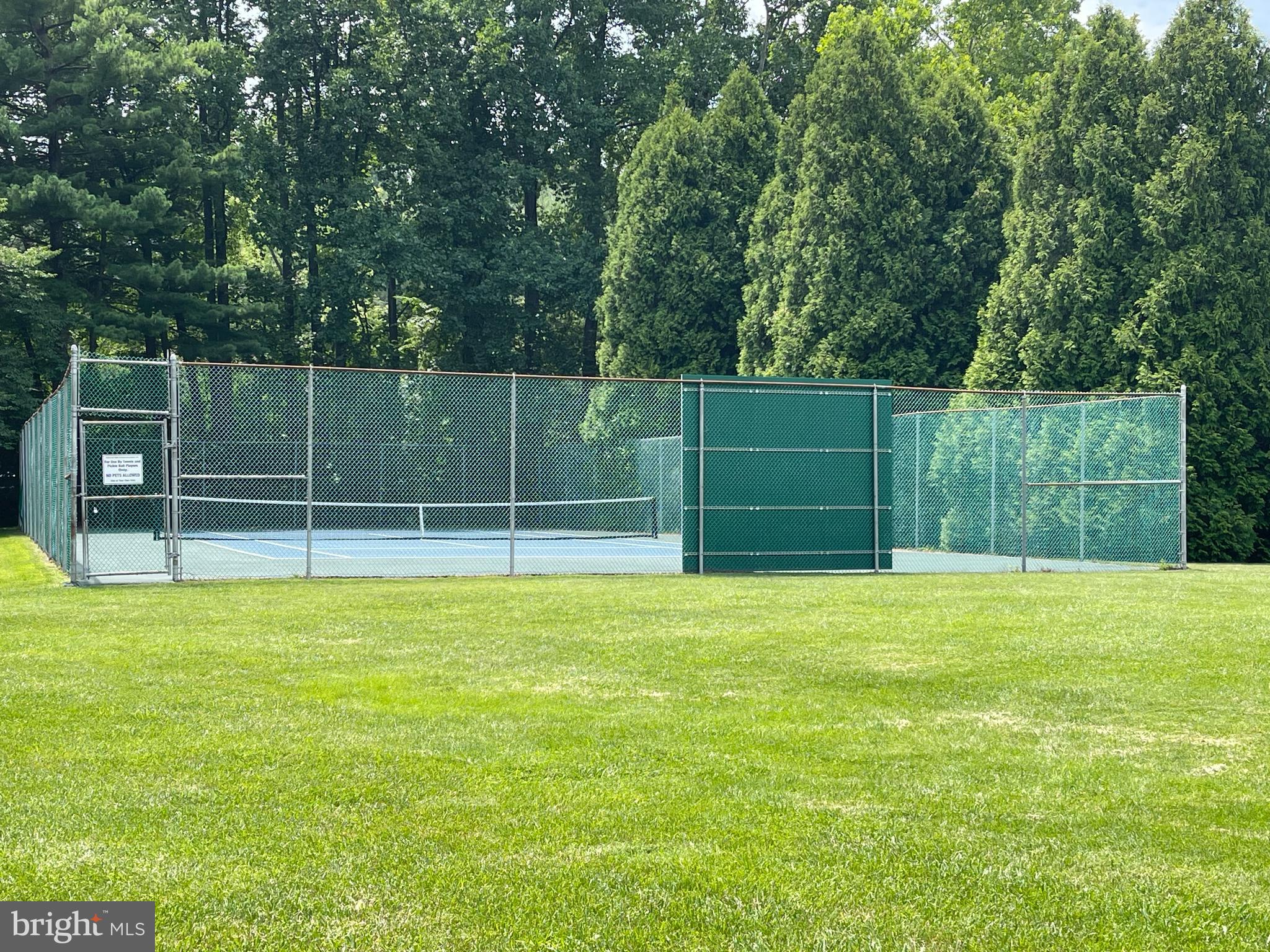 WESTLAKE PARK - Residential Lease