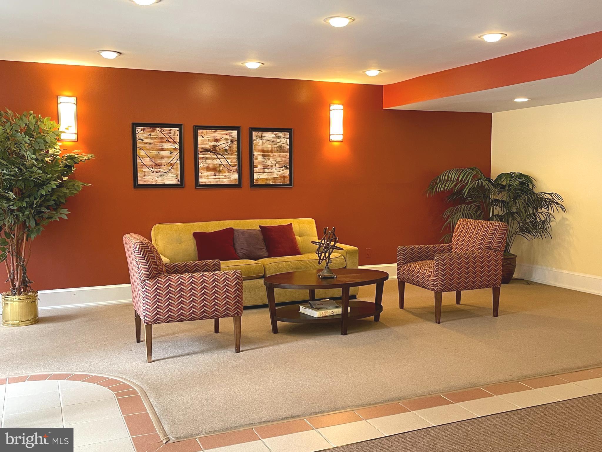 WESTLAKE PARK - Residential Lease