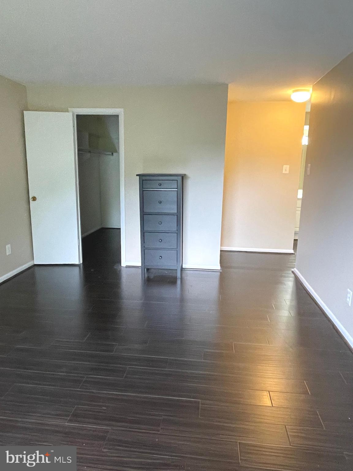 WESTLAKE PARK - Residential Lease