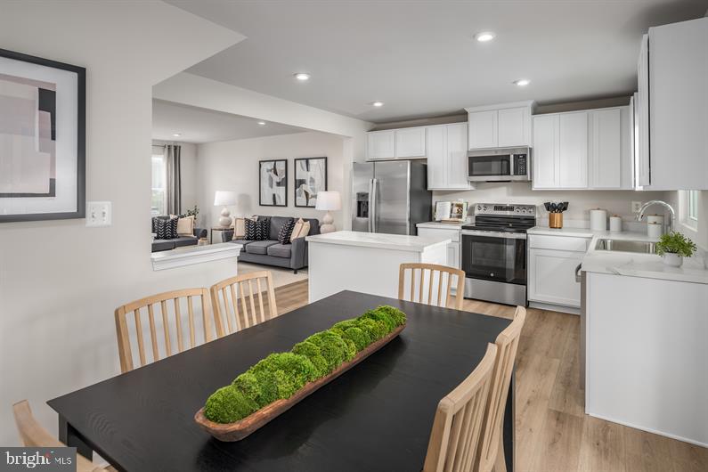 19 DEBRA LANE 53D