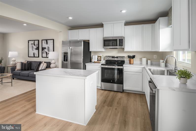 19 DEBRA LANE 53D