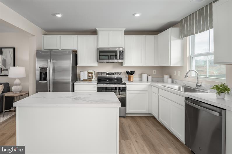 19 DEBRA LANE 53D