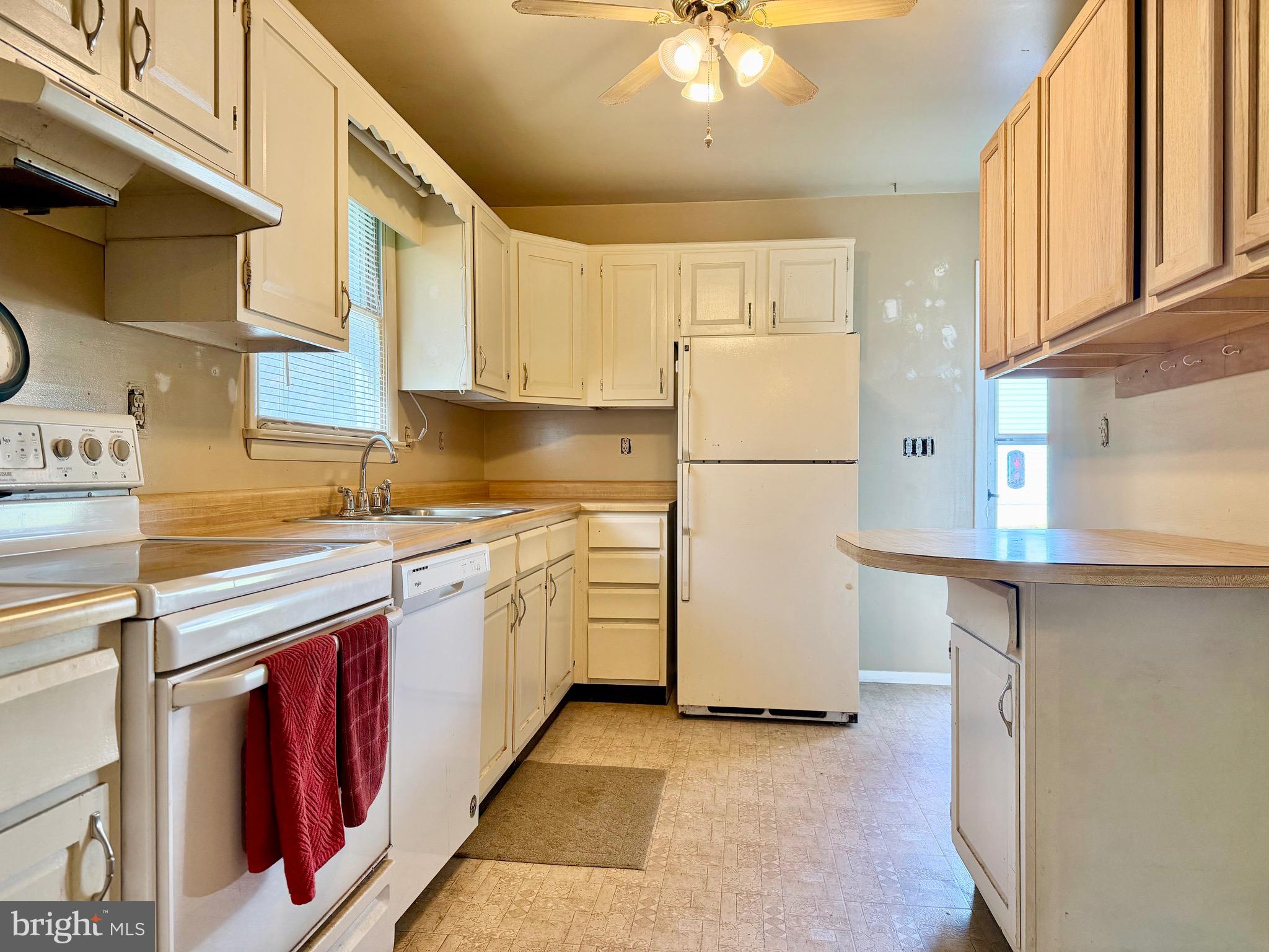 FOREST GREENS - Residential