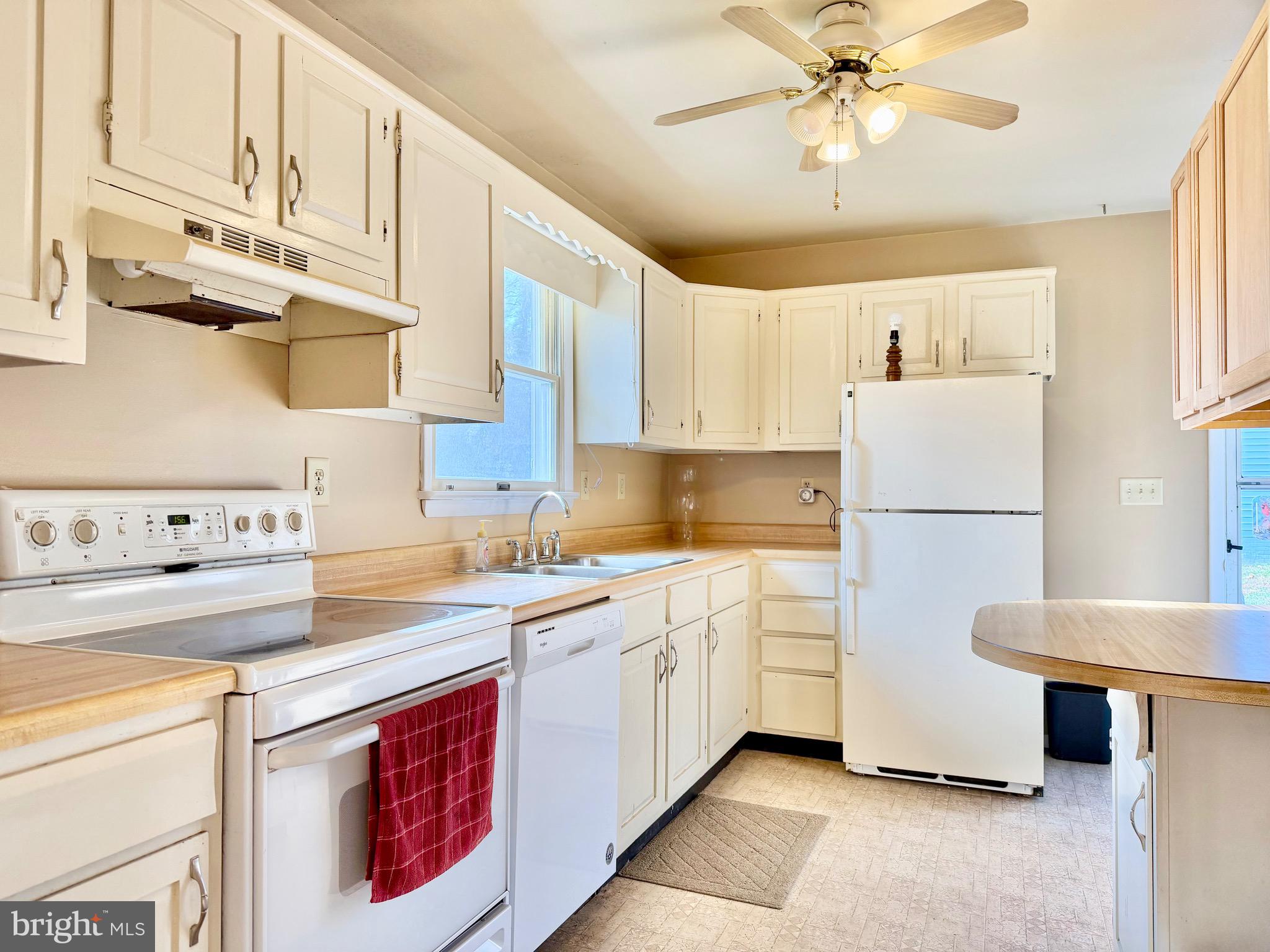 FOREST GREENS - Residential