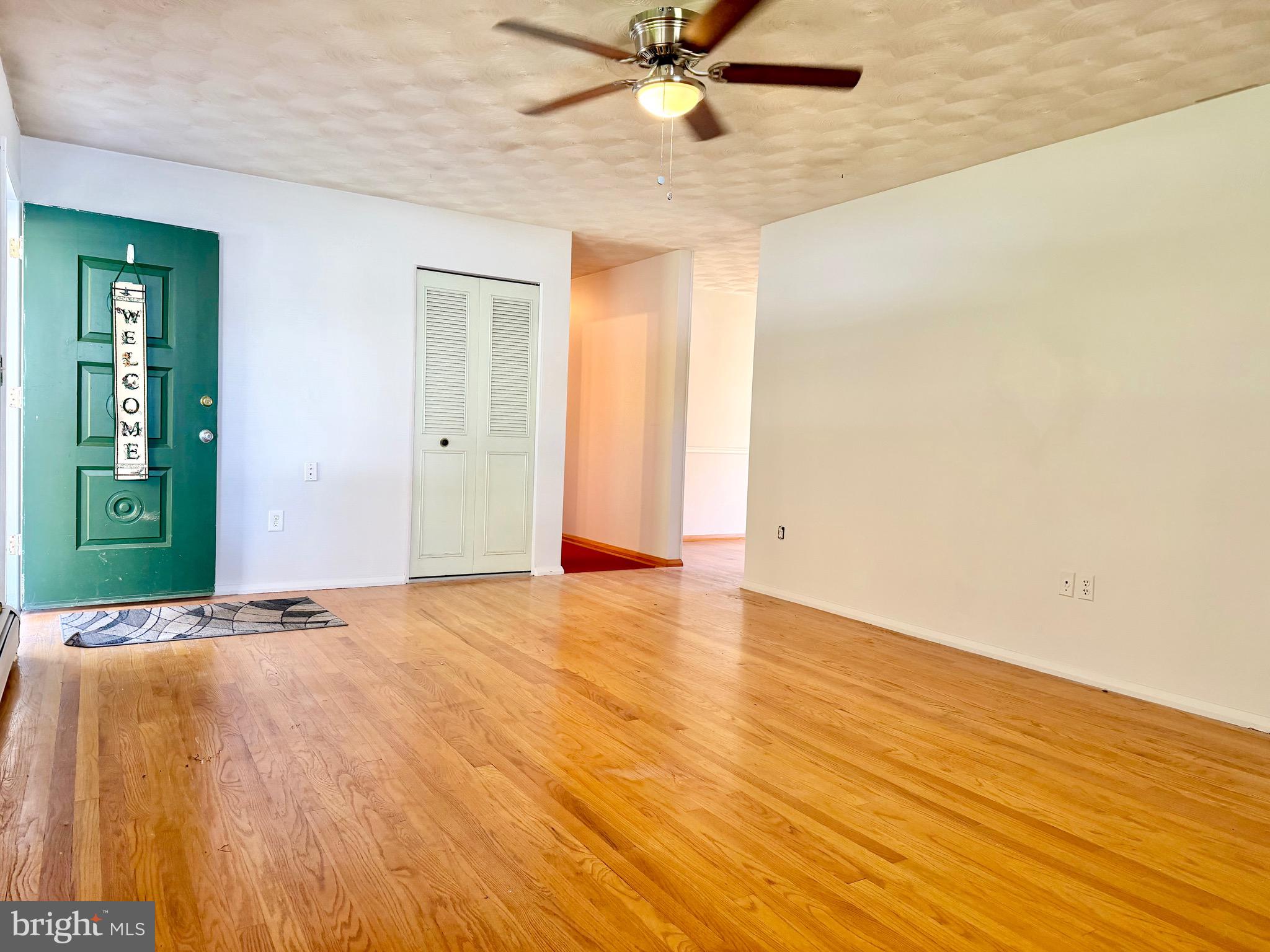 10 FOREST GREEN ROAD