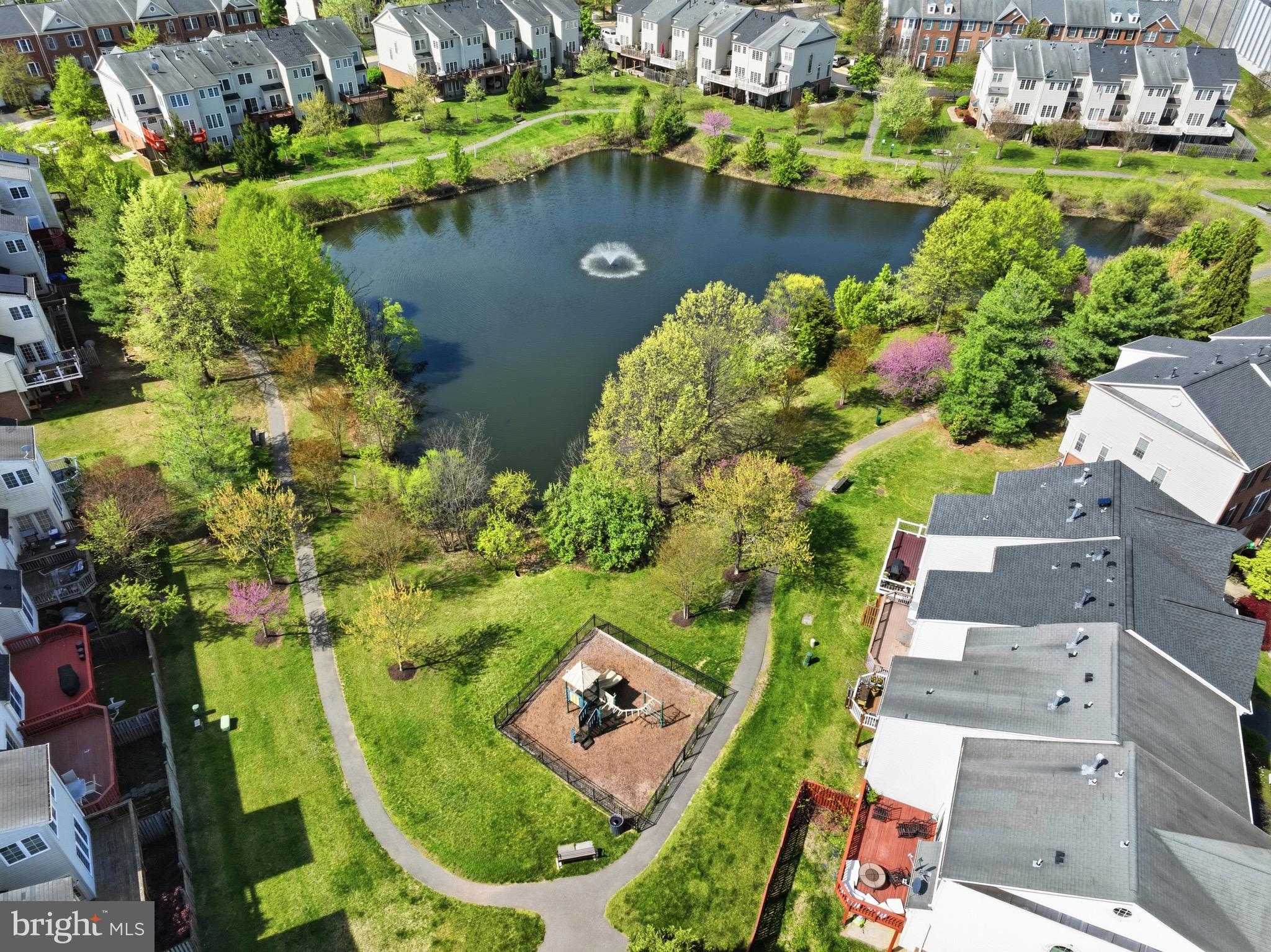 FAIRCREST NORTH - Residential