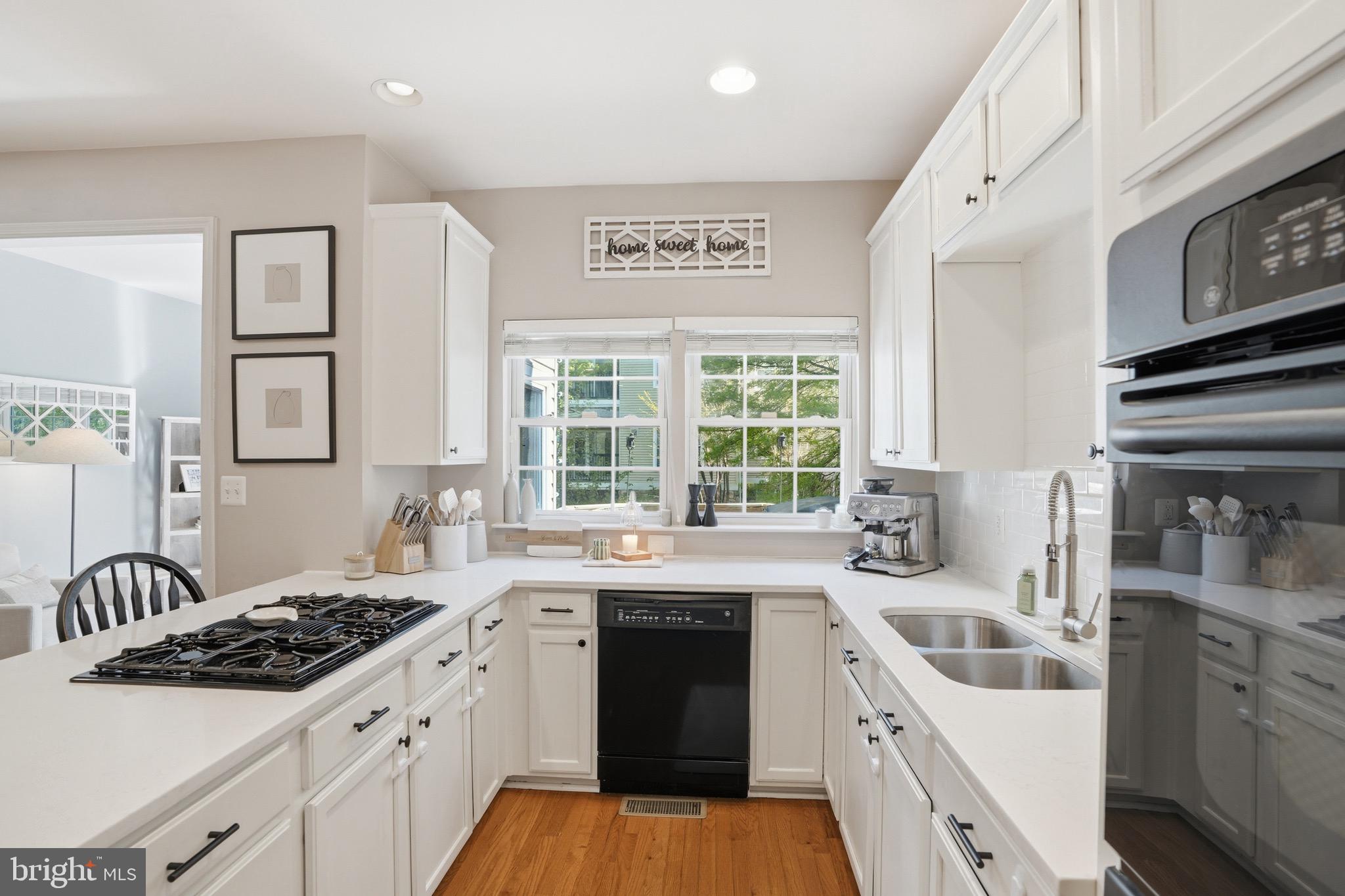 5341 ROSEMALLOW CIRCLE