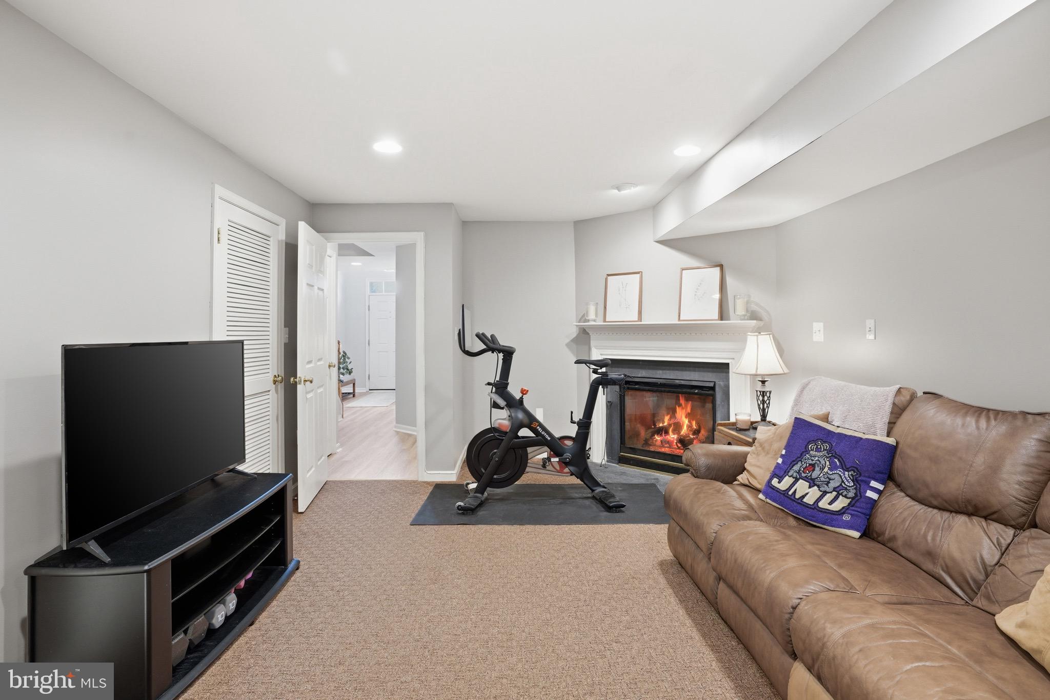 FAIRCREST NORTH - Residential