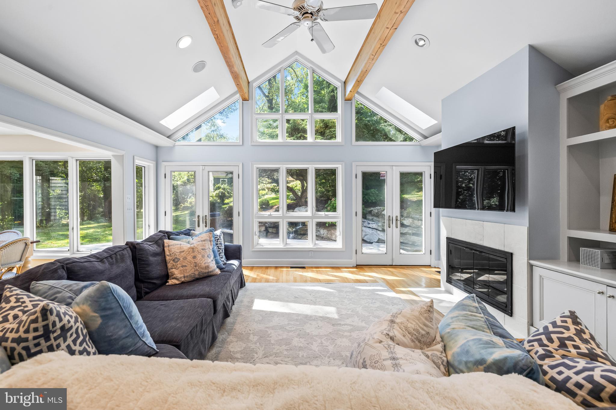 RUXTON - Residential