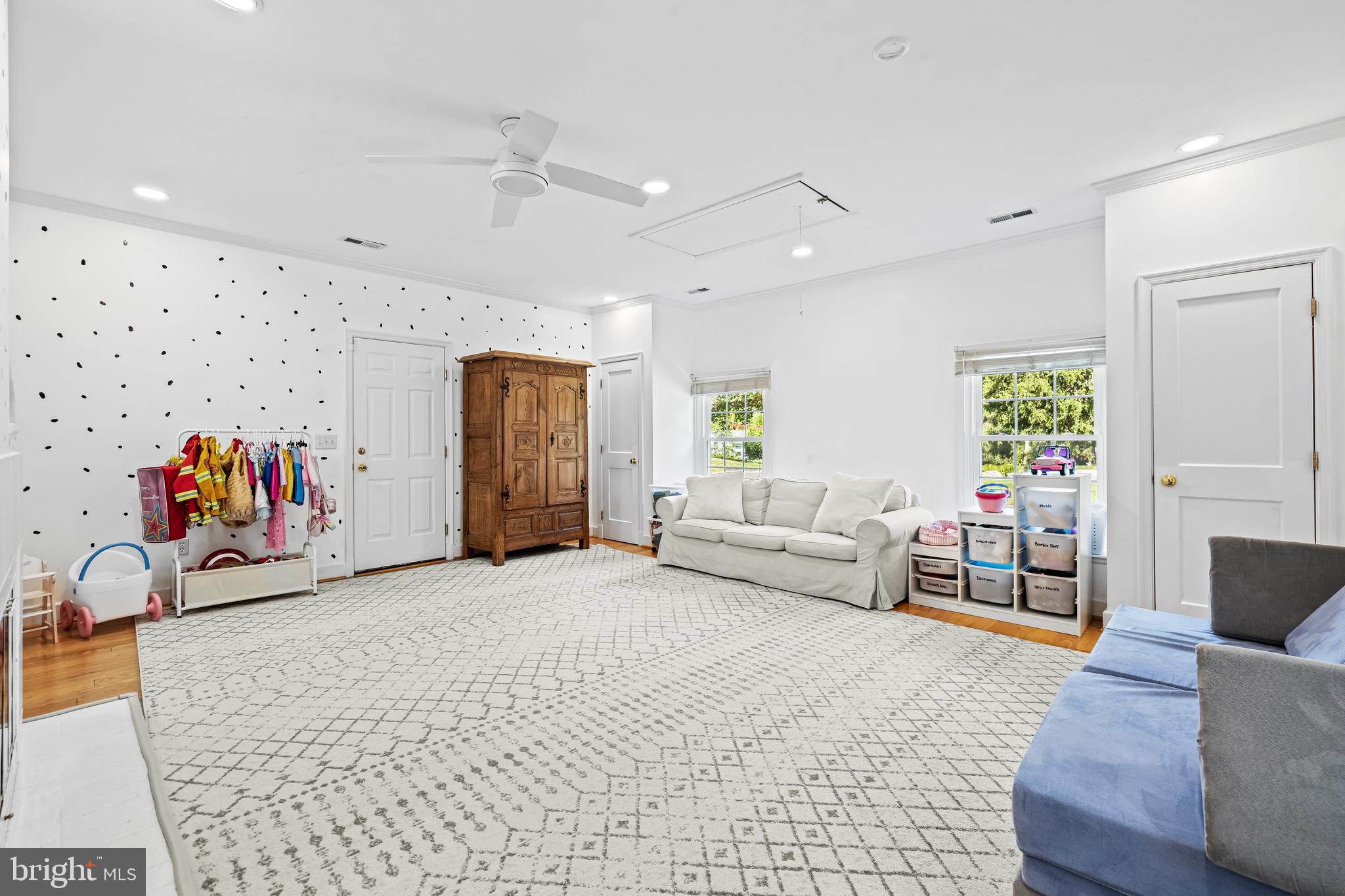 RUXTON - Residential