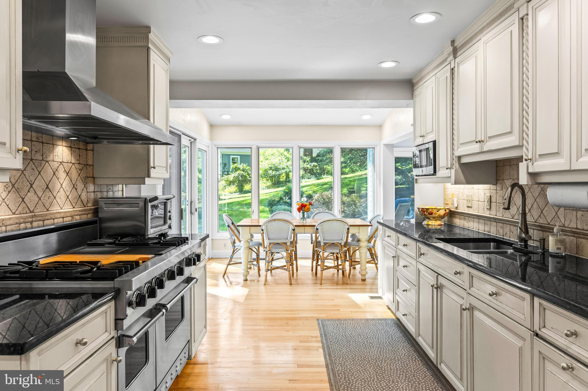 RUXTON - Residential