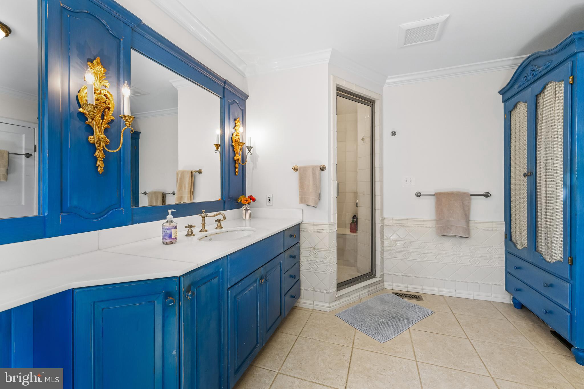 RUXTON - Residential