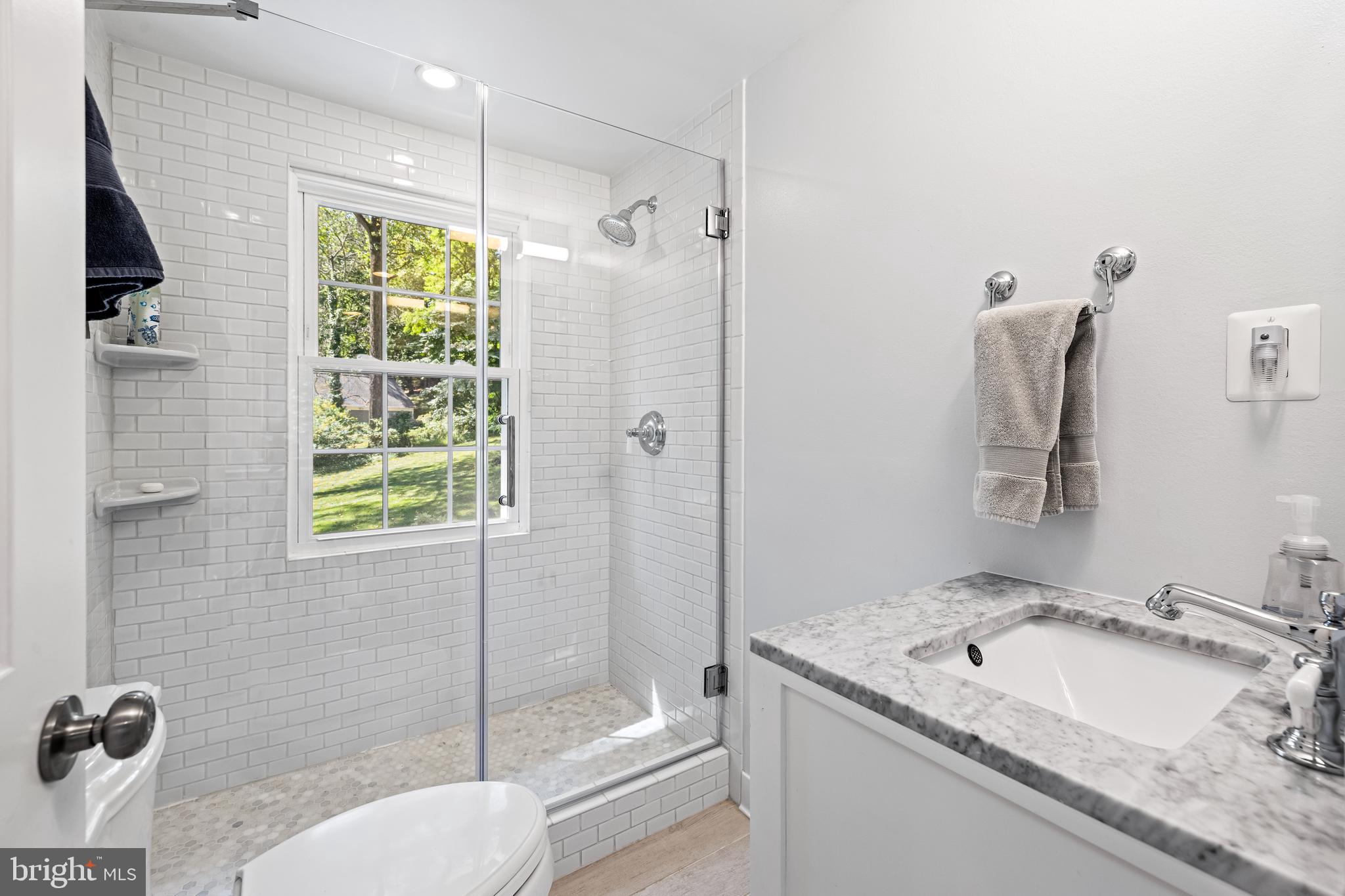 RUXTON - Residential