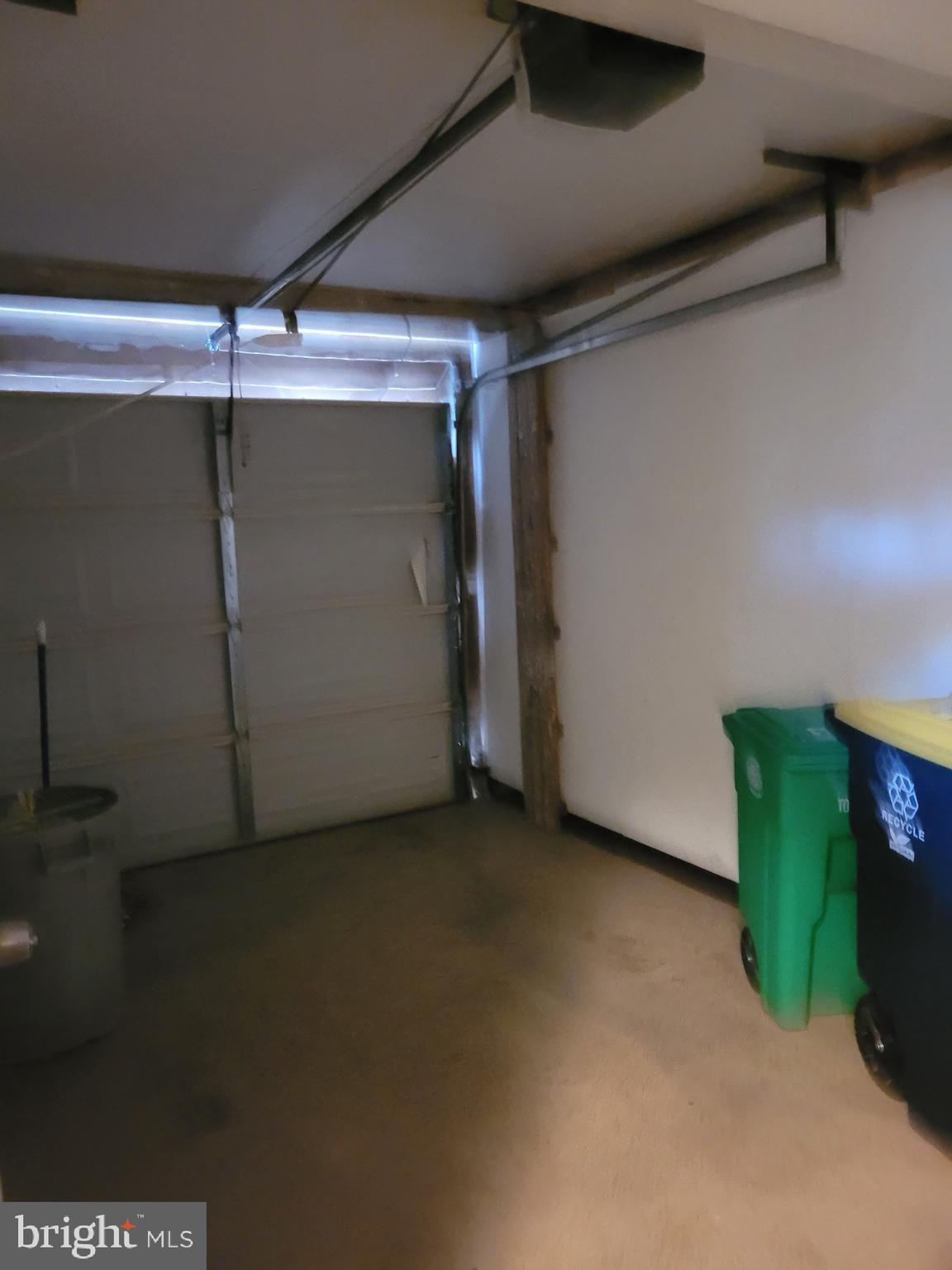 WESTPHALIA WOODS - Residential Lease