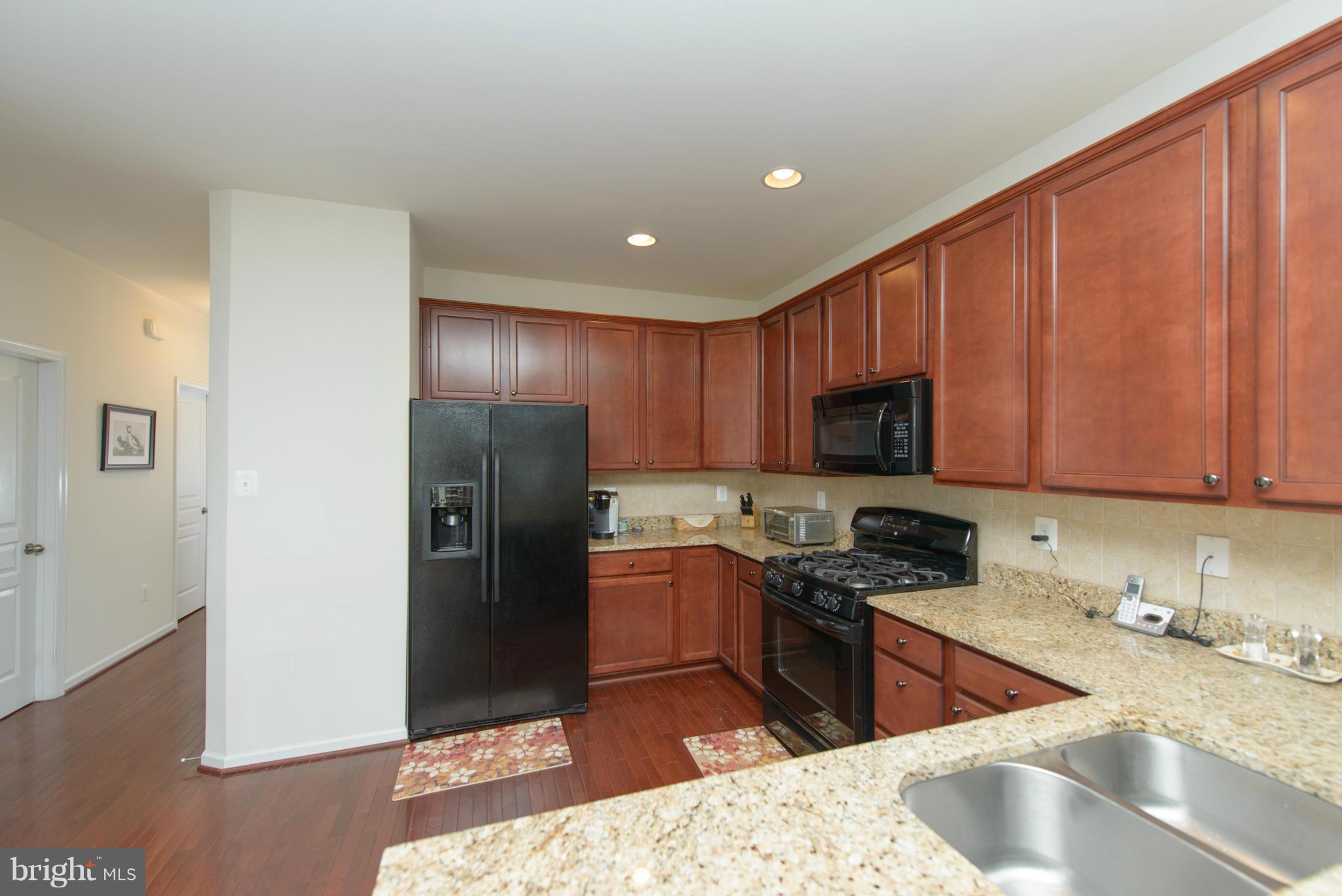 LAKES AT STANSBURY SHORE - Residential