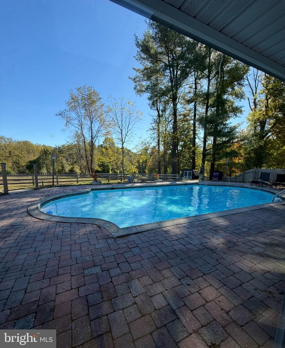 LOCUST GROVE - Residential