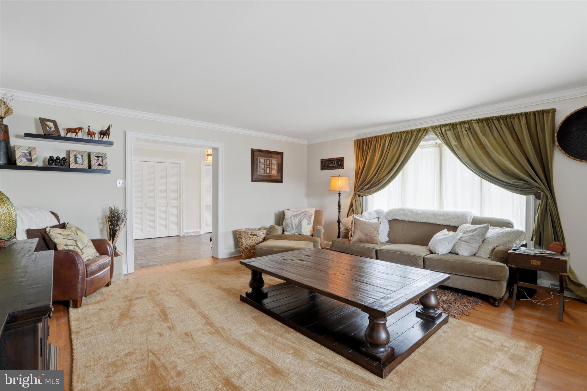 LOCUST GROVE - Residential