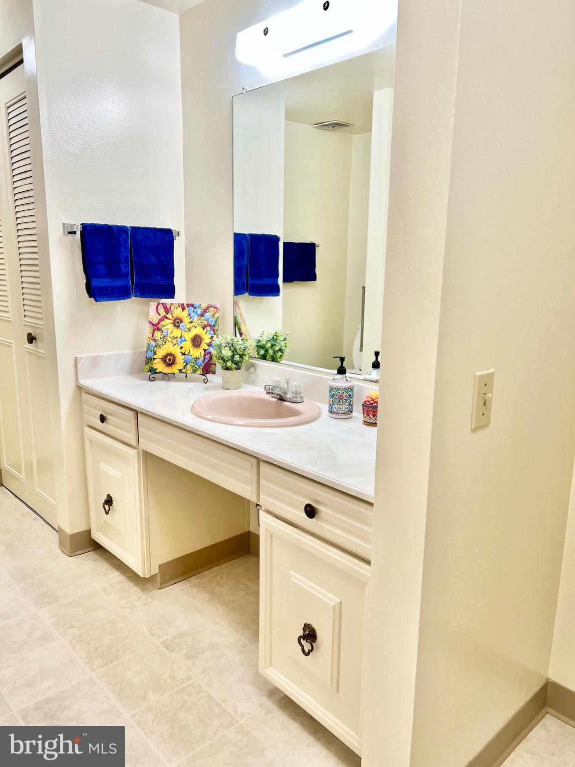 MONTGOMERY MUTUAL COOP - Residential