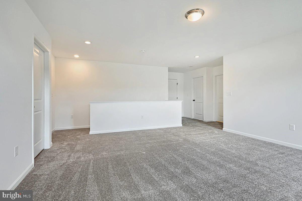 LOGAN MEADOWS - Residential