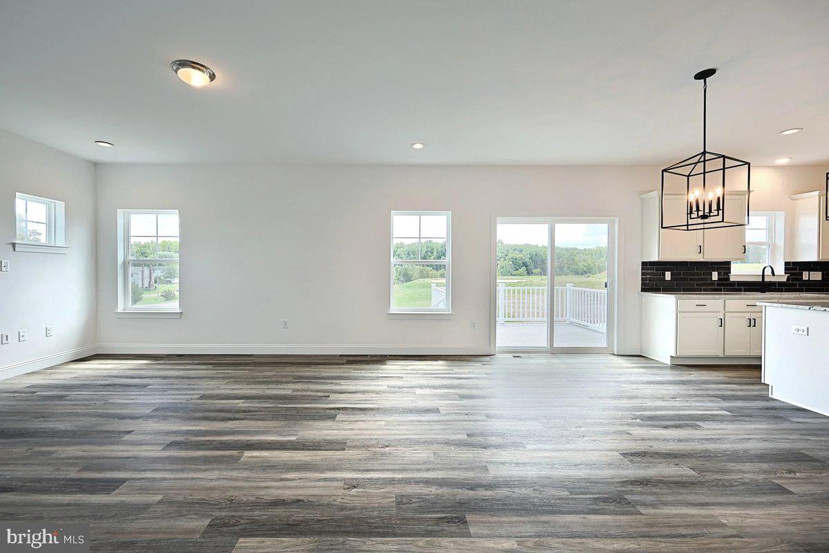 LOGAN MEADOWS - Residential