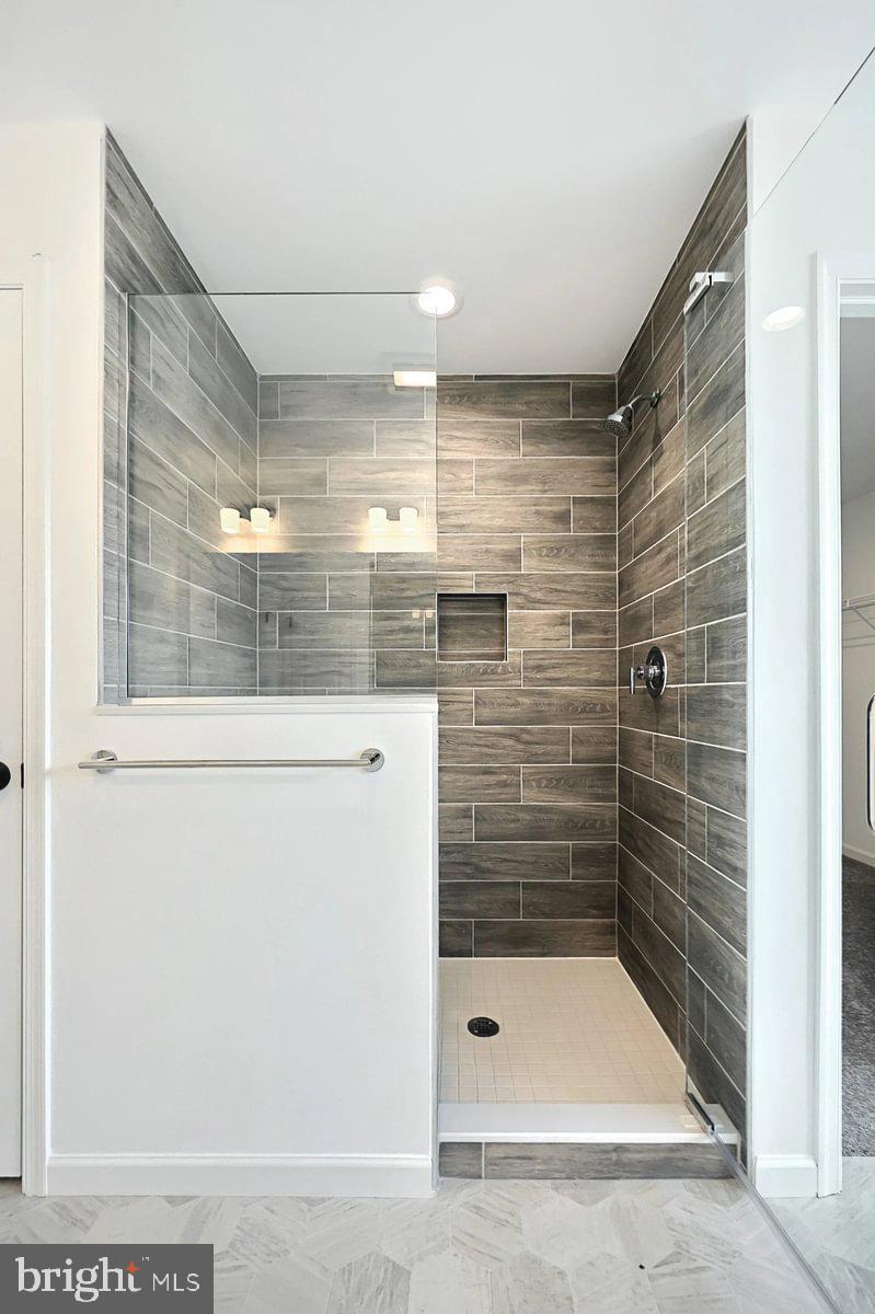 LOGAN MEADOWS - Residential