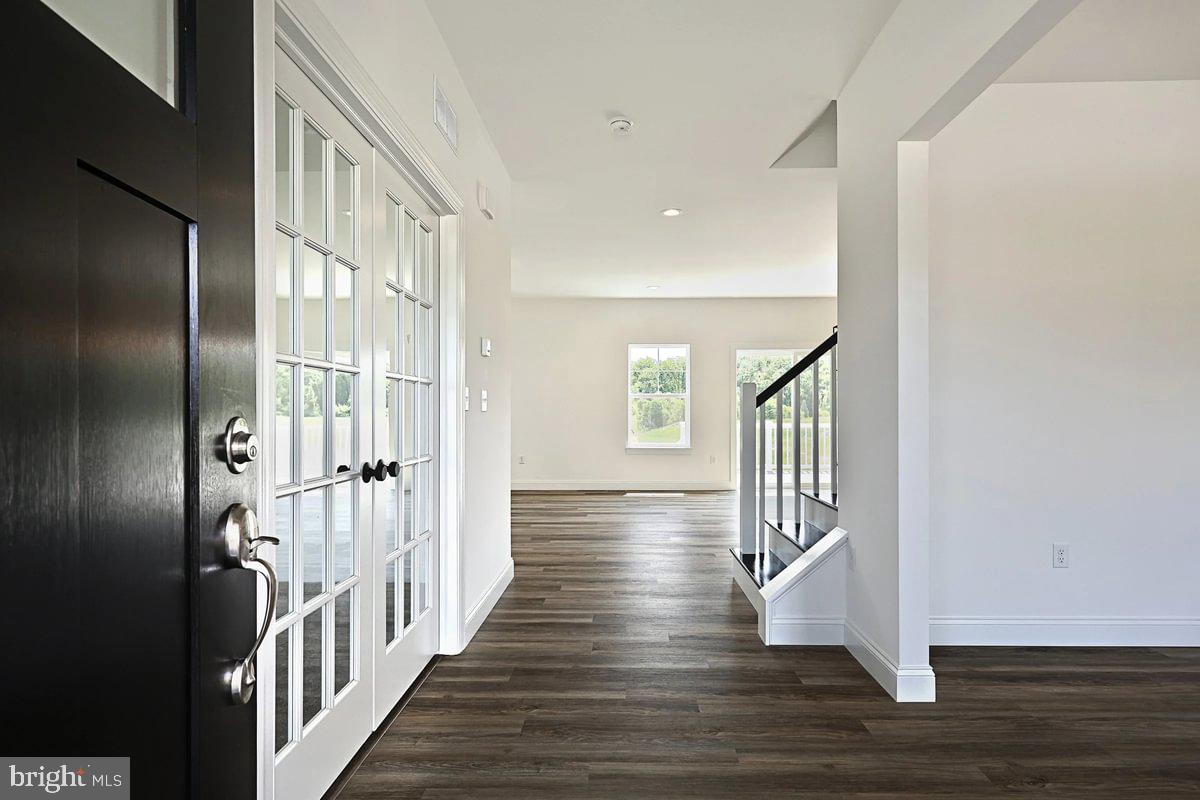 LOGAN MEADOWS - Residential