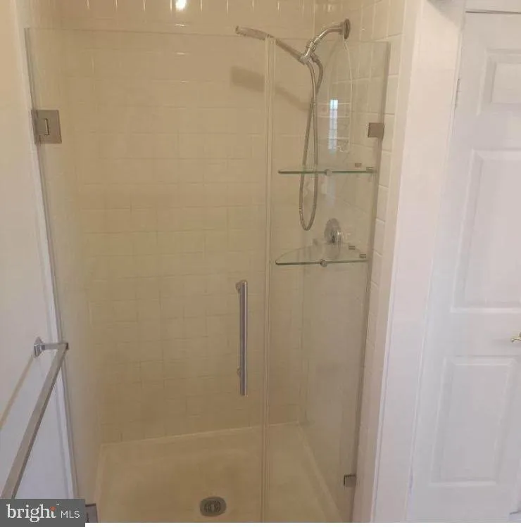 Conshohocken, Pennsylvania 19428, United States, 4 Bedrooms Bedrooms, ,4 BathroomsBathrooms,Residential,Active,83539