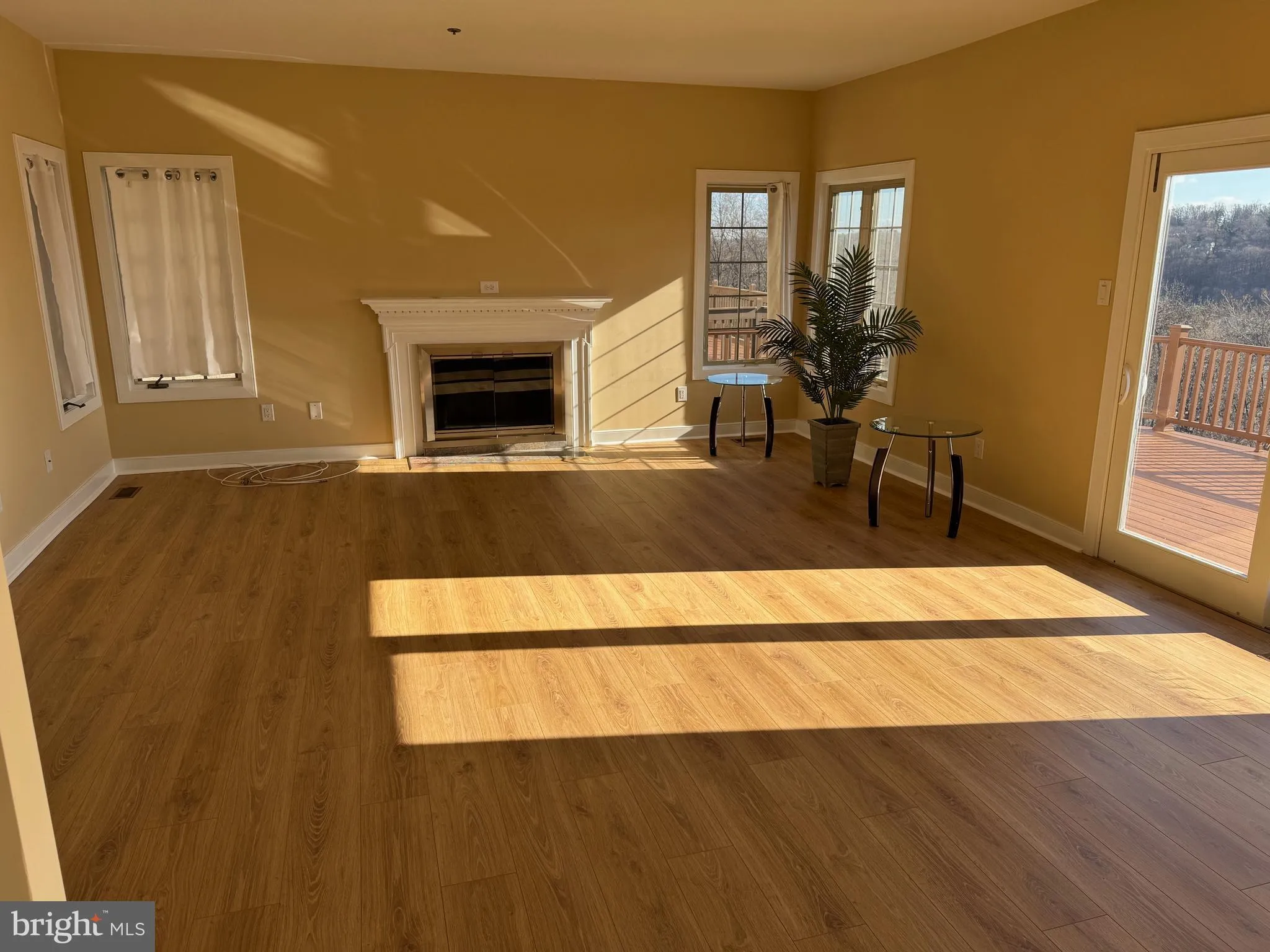 Conshohocken, Pennsylvania 19428, United States, 4 Bedrooms Bedrooms, ,4 BathroomsBathrooms,Residential,Active,83539