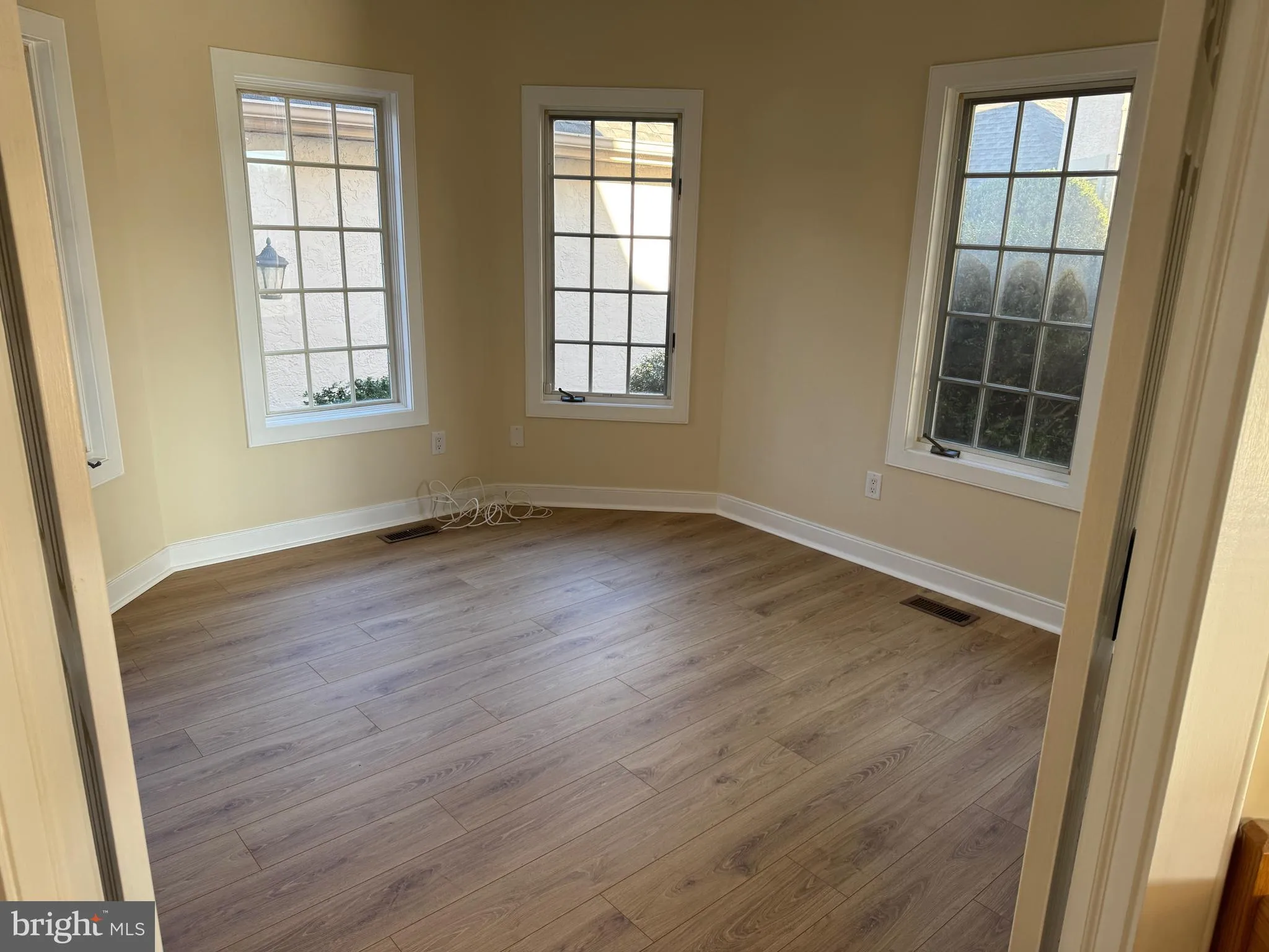 Conshohocken, Pennsylvania 19428, United States, 4 Bedrooms Bedrooms, ,4 BathroomsBathrooms,Residential,Active,83539