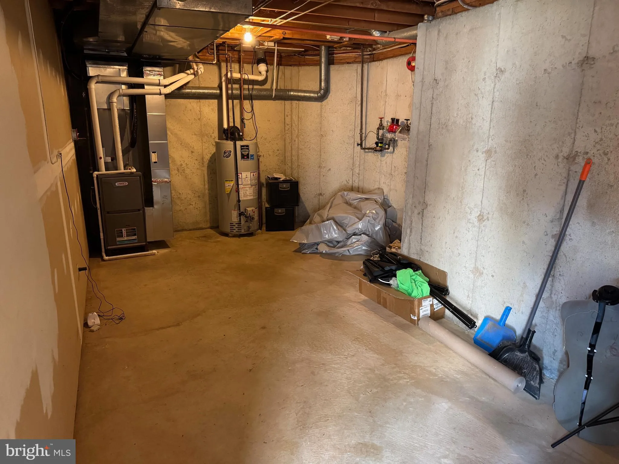 Conshohocken, Pennsylvania 19428, United States, 4 Bedrooms Bedrooms, ,4 BathroomsBathrooms,Residential,Active,83539