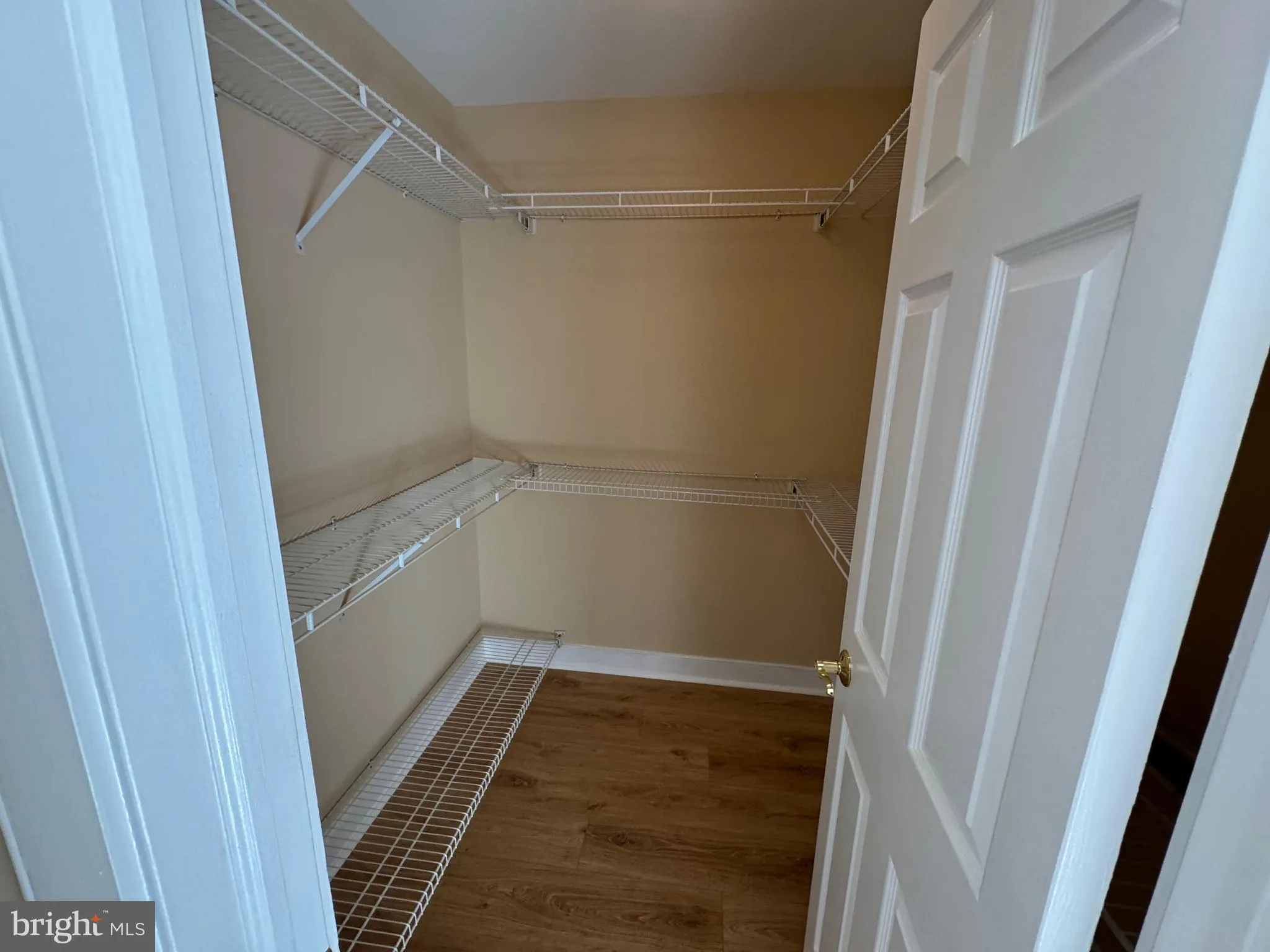 Conshohocken, Pennsylvania 19428, United States, 4 Bedrooms Bedrooms, ,4 BathroomsBathrooms,Residential,Active,83539