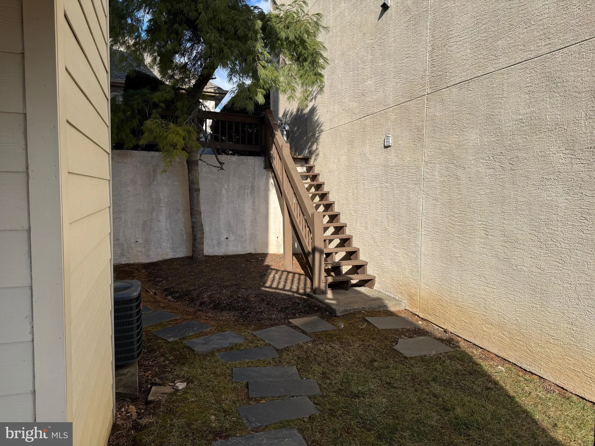 Conshohocken, Pennsylvania 19428, United States, 4 Bedrooms Bedrooms, ,4 BathroomsBathrooms,Residential,Active,83539