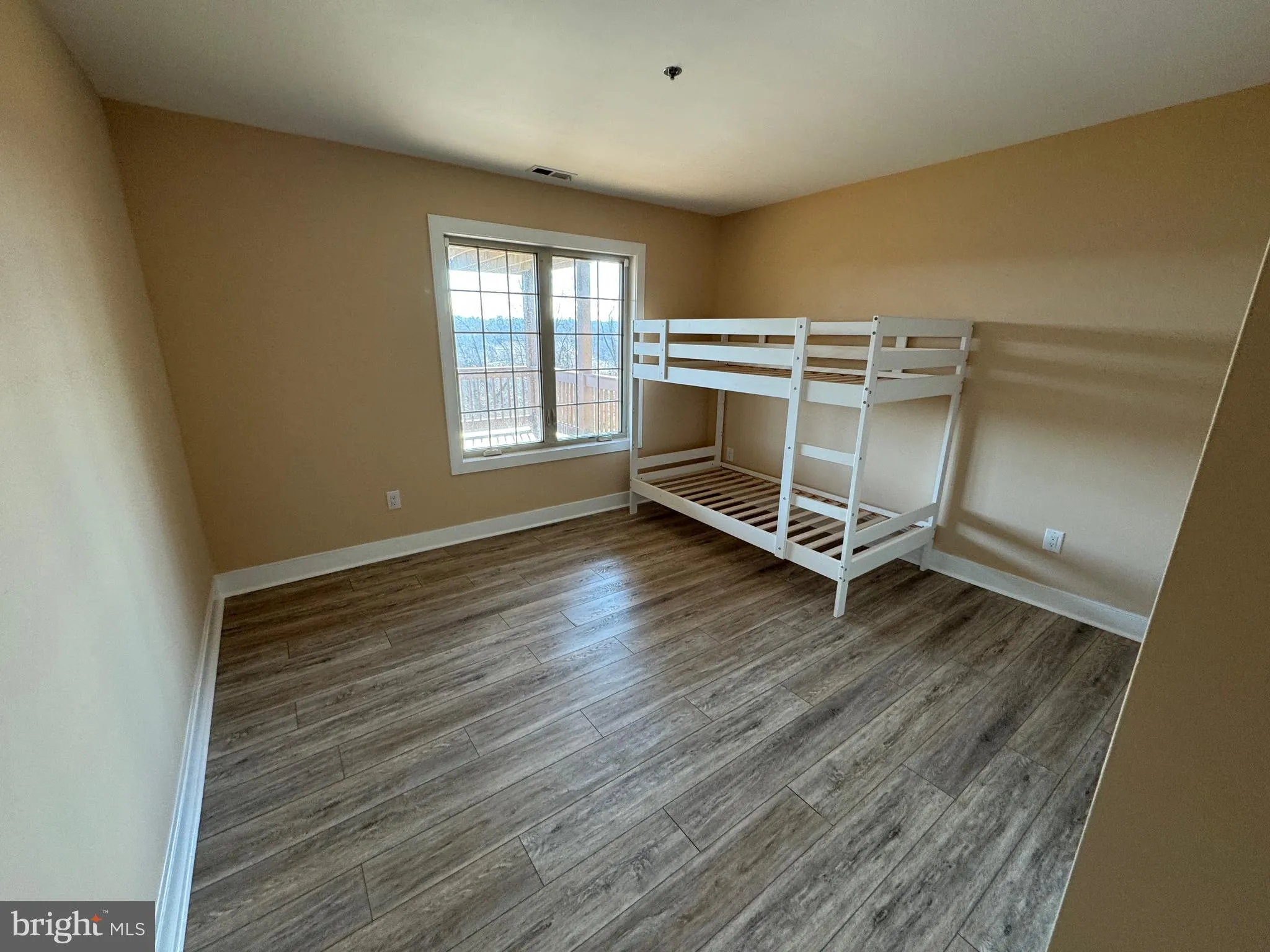 Conshohocken, Pennsylvania 19428, United States, 4 Bedrooms Bedrooms, ,4 BathroomsBathrooms,Residential,Active,83539