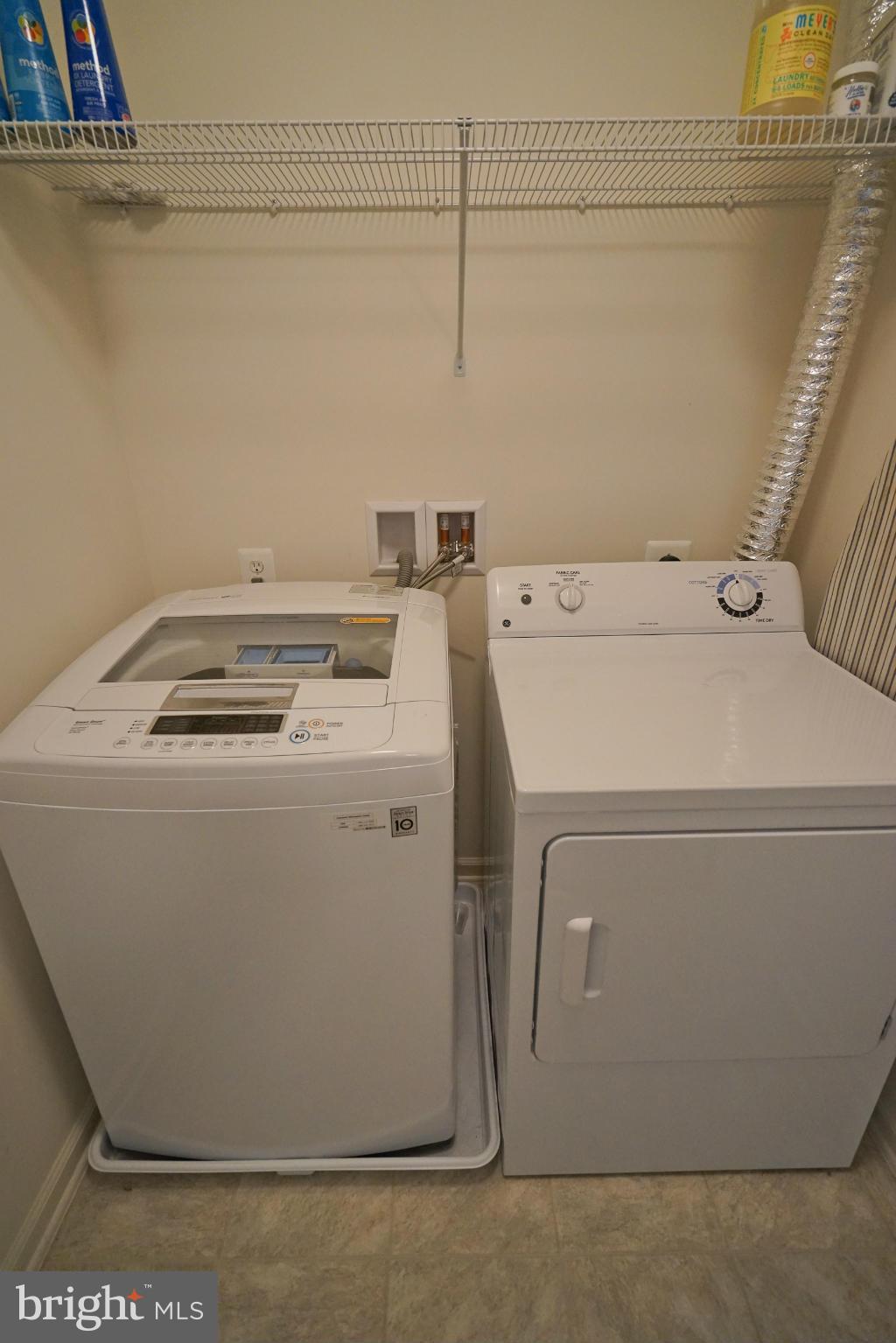 CENTREVILLE CROSSING - Residential