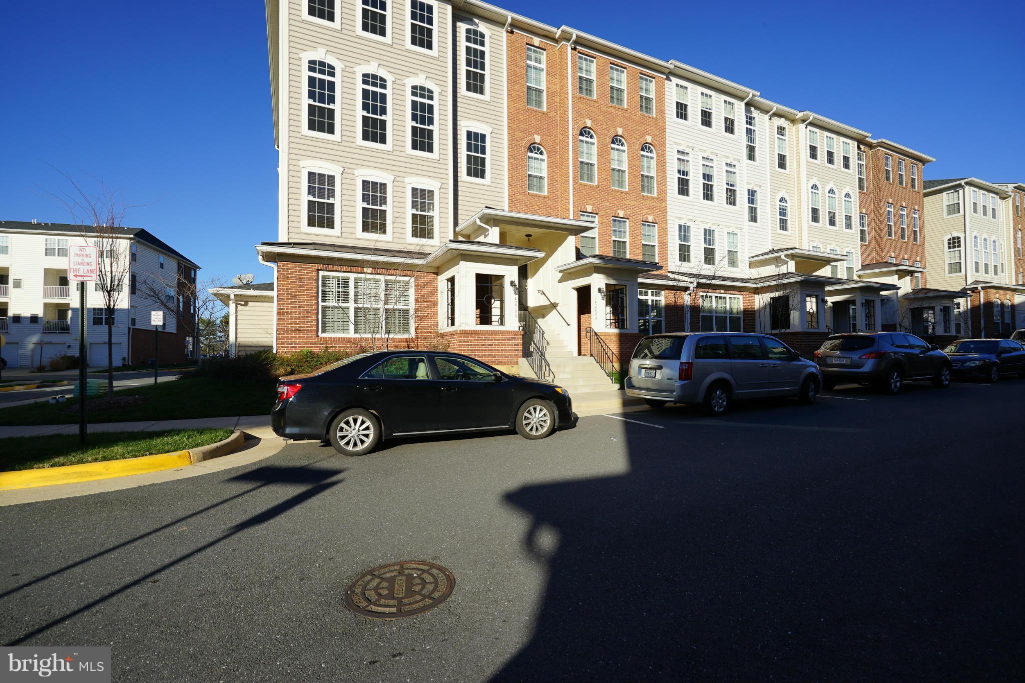 CENTREVILLE CROSSING - Residential