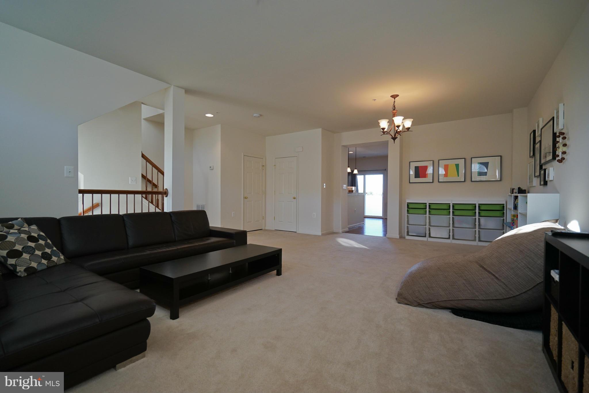 CENTREVILLE CROSSING - Residential