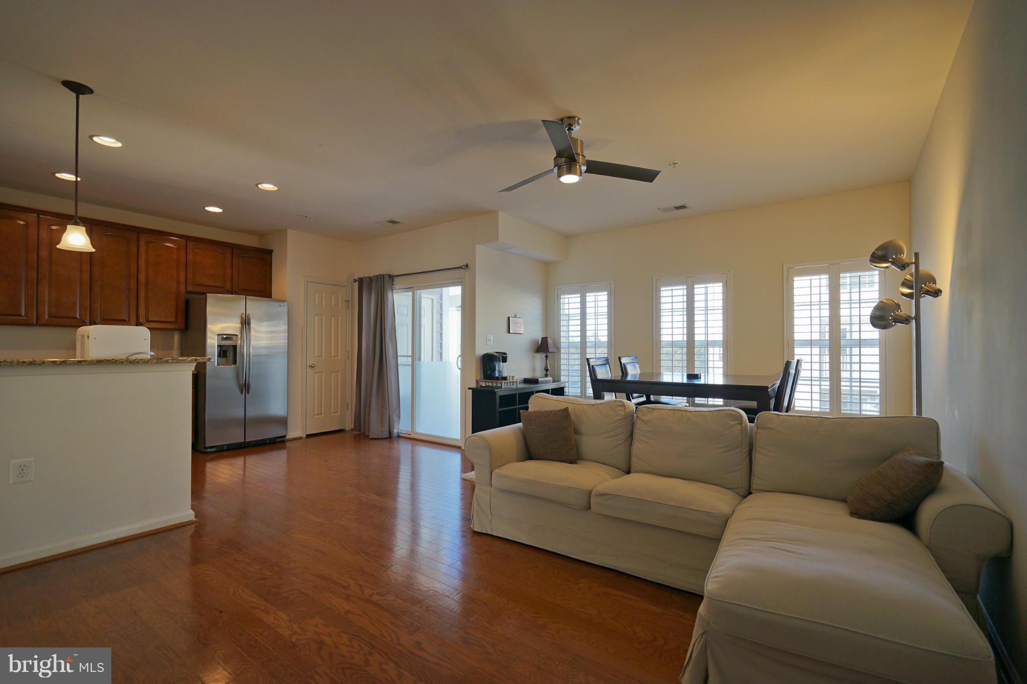 CENTREVILLE CROSSING - Residential