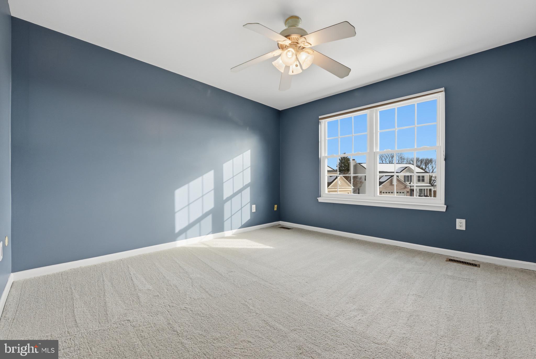 THE PROVINCES - Residential