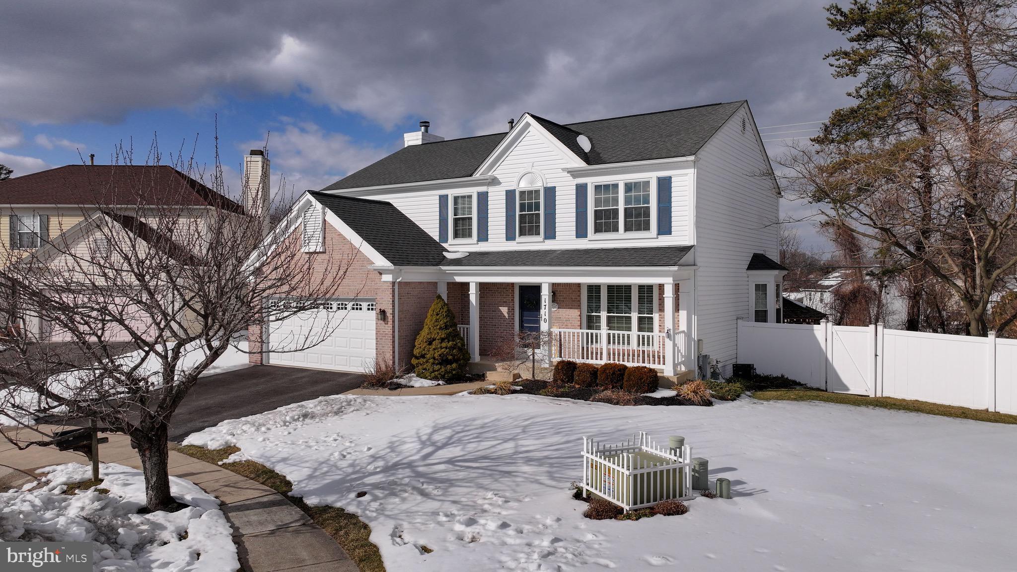 THE PROVINCES - Residential