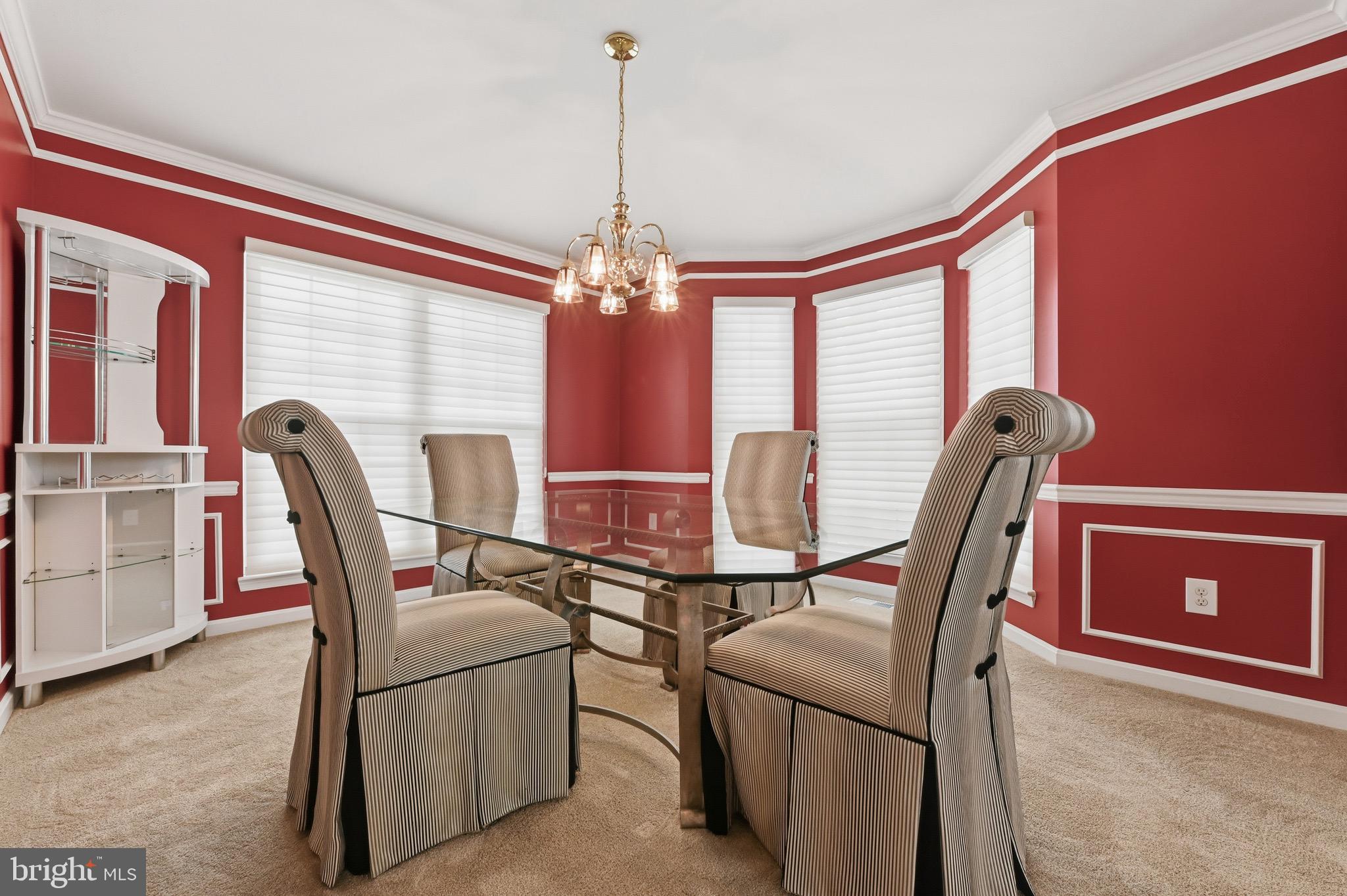 THE PROVINCES - Residential